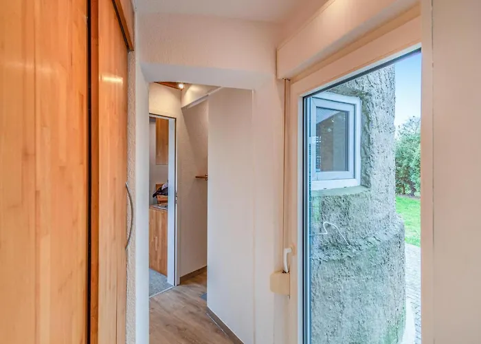 2 Bedroom Beautiful In *