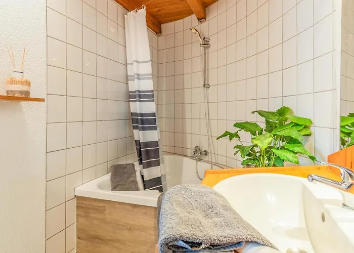 2 Bedroom Beautiful In